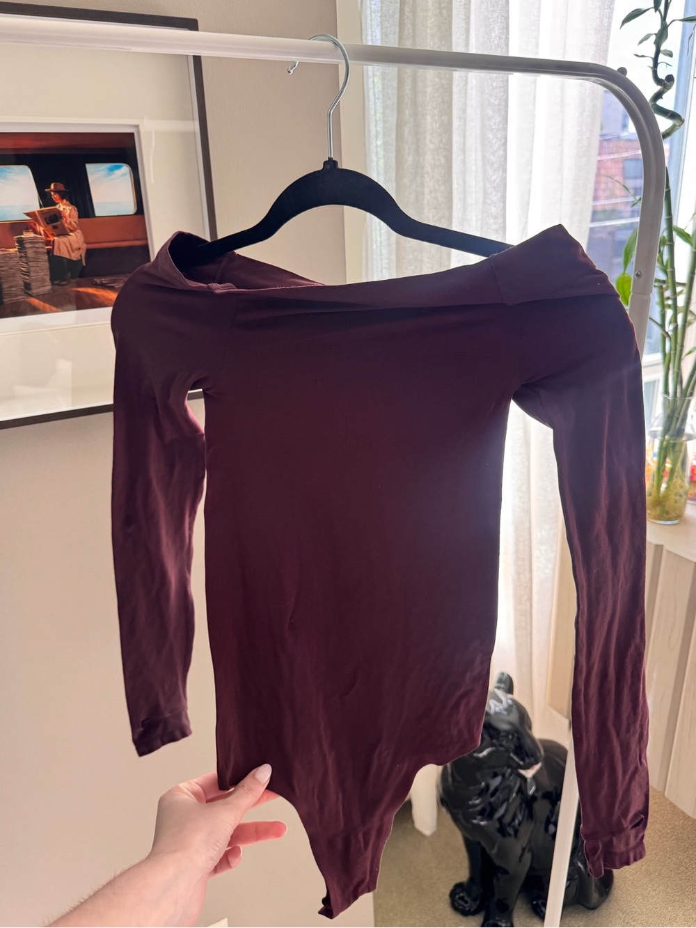 NEW Commando Women's Off-Shoulder Long Sleeve Bodysuit - burgundy